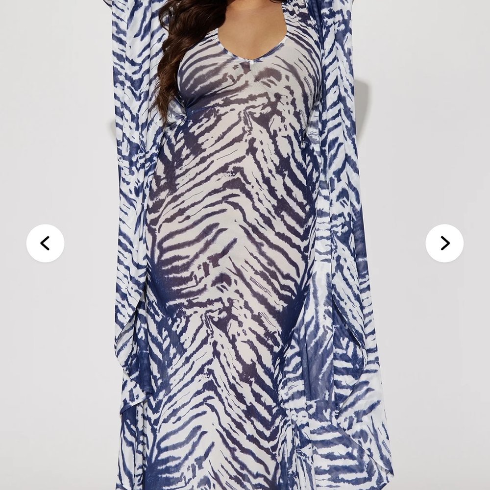 Fashion Nova Blue and White Zebra Maxi Dress